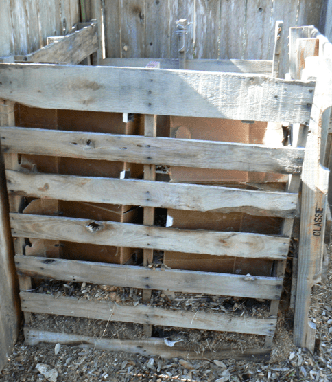 Wood Pallet Composter